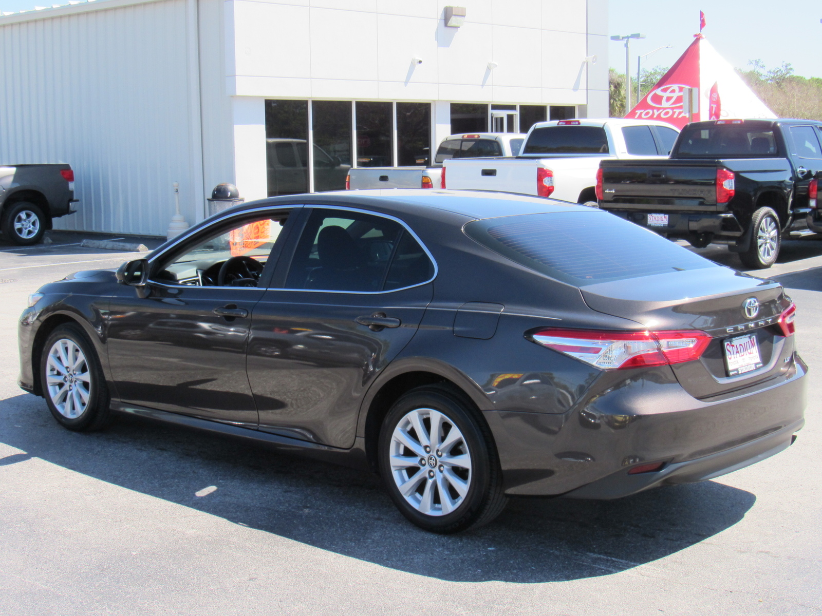 Certified Pre-Owned 2018 Toyota Camry LE Auto (Natl) LE Auto (Natl ...