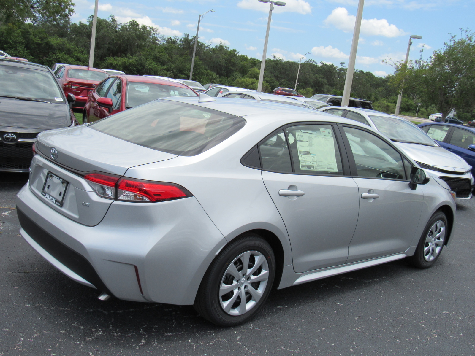 New 2021 Toyota Corolla LE CVT (Natl) LE CVT (Natl) Front Wheel Drive